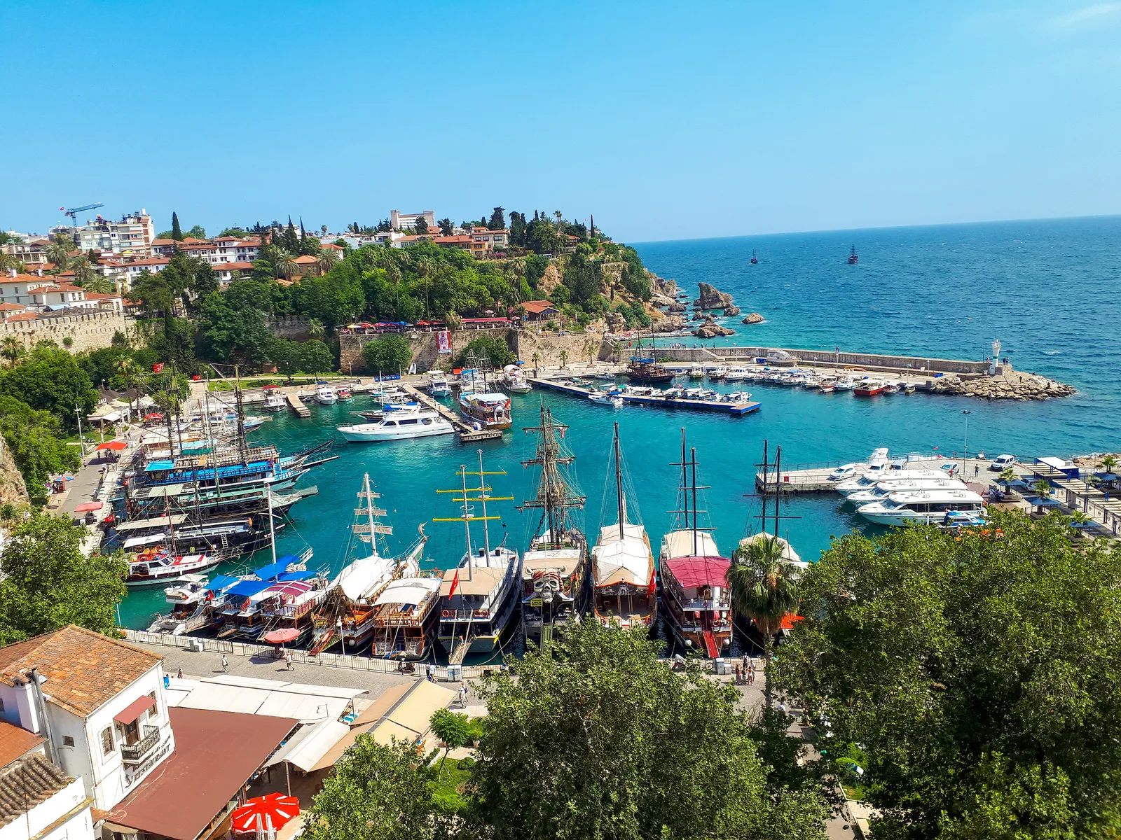 Vista do centro histórico de Antalya, na Turquia