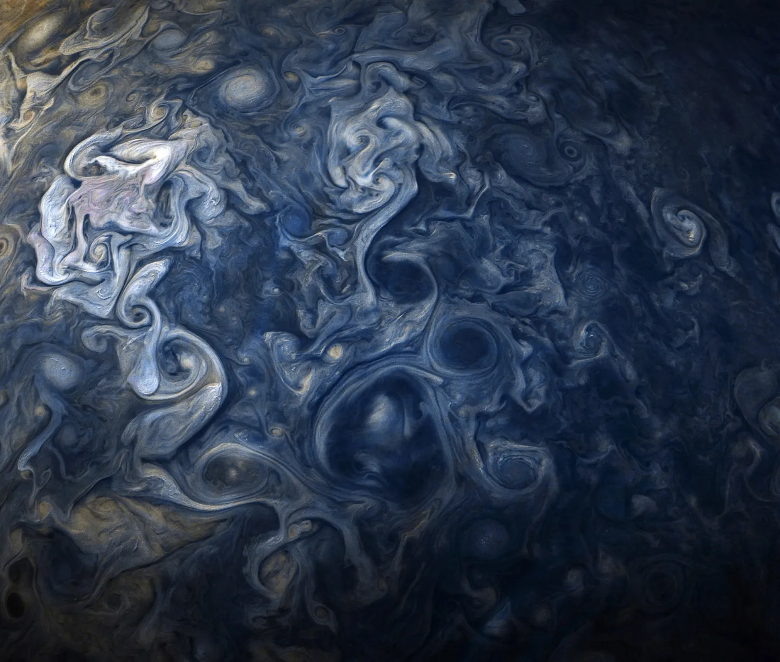 Júpiter em imagem da sonda Juno, da NASA